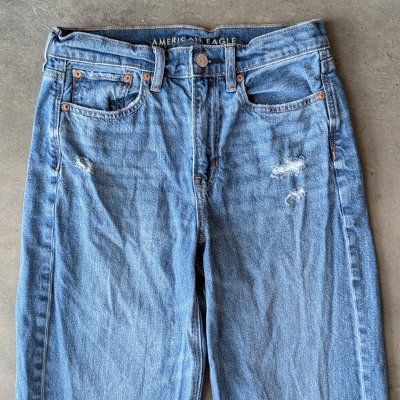 American Eagle Strigid Super High Rise Baggy Straight Jeans size 2 - Picture 3 of 8